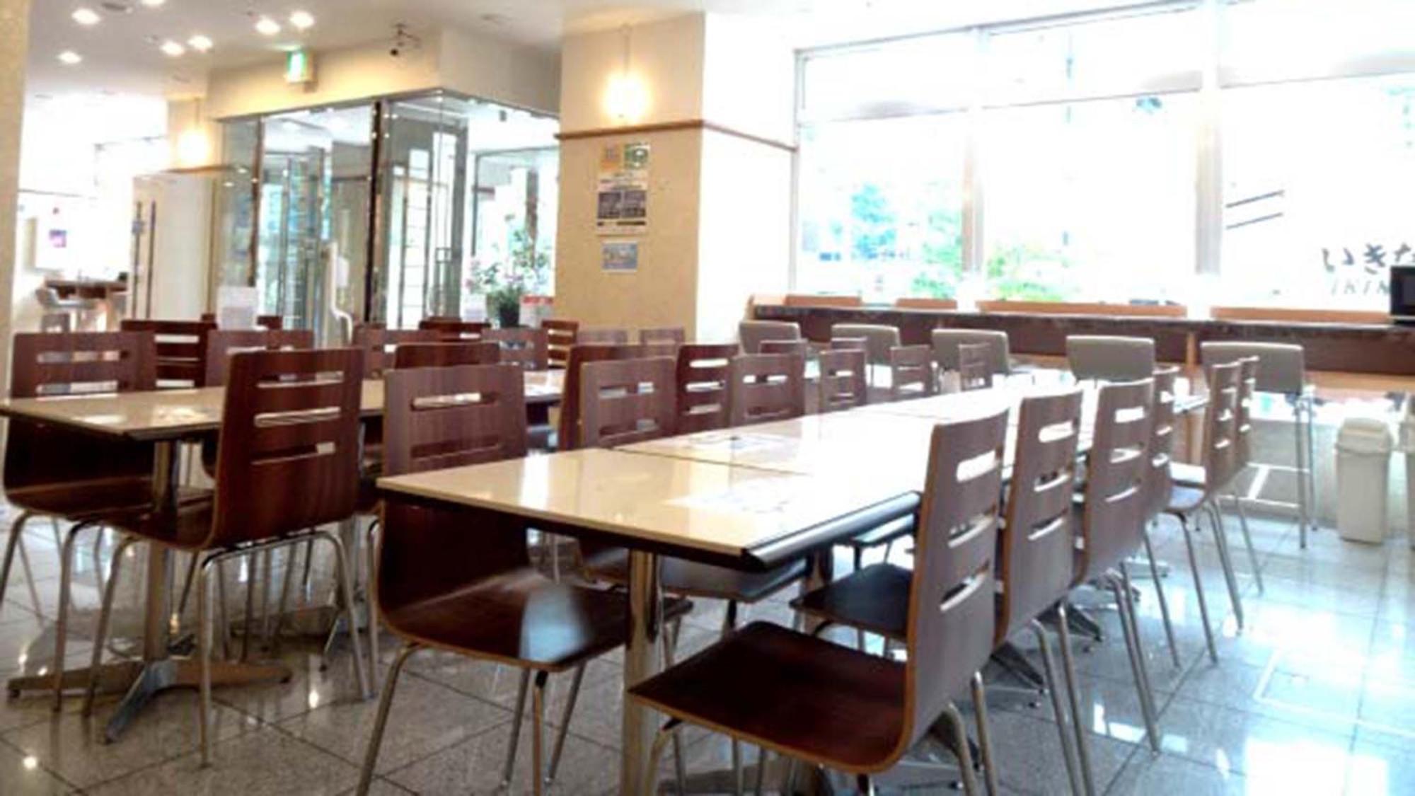 Toyoko Inn Tokyo Shinagawa-Eki Takanawa-Guchi Exterior foto